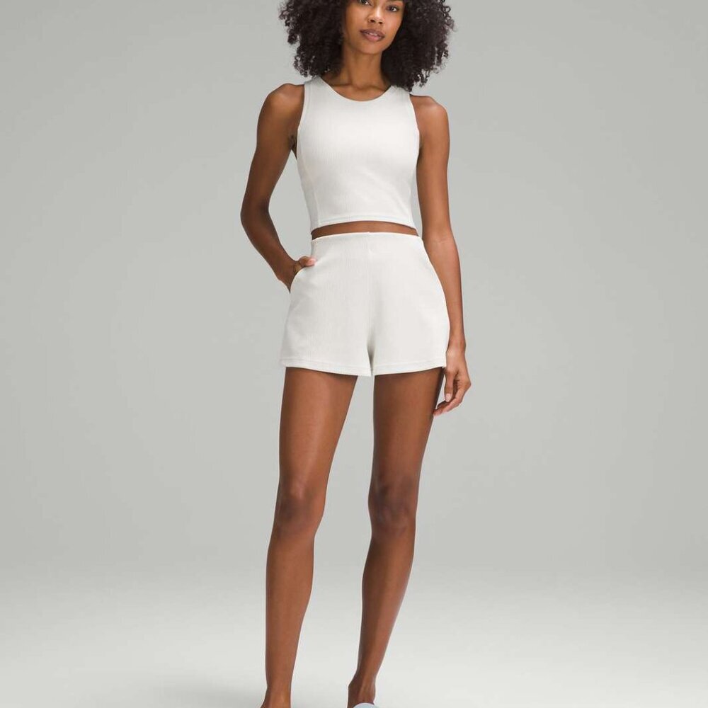 Lululemon Ribbed Softstreme High-Rise Short 2" Bone Size 0